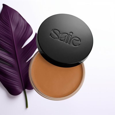 Odkryj tajemnicę skóry subtelnie muśniętej słońcem ☀️🔆, o każdej porze roku.