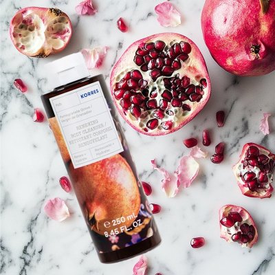 Orzeźwiający żel pod prysznic Granat  i czerwone owoce. Świeżość na każdy dzień.