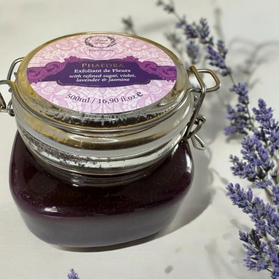 Naturalny peeling cukrowo - kwiatowy z jaśminem 🌼 , lawendą 🪻 i frezją.