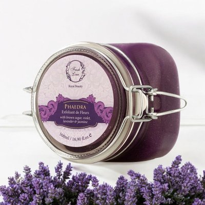 Naturalny peeling cukrowo - kwiatowy z jaśminem 🌼 , lawendą 🪻 i frezją.